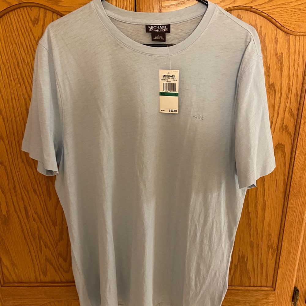 🔥NWT Michael Kors Classic Tee(L) Light Blue